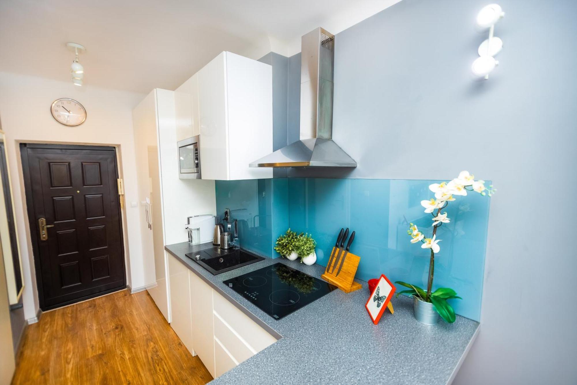 Cozy Studio Next To The Metro And City Center Varsovie Extérieur photo
